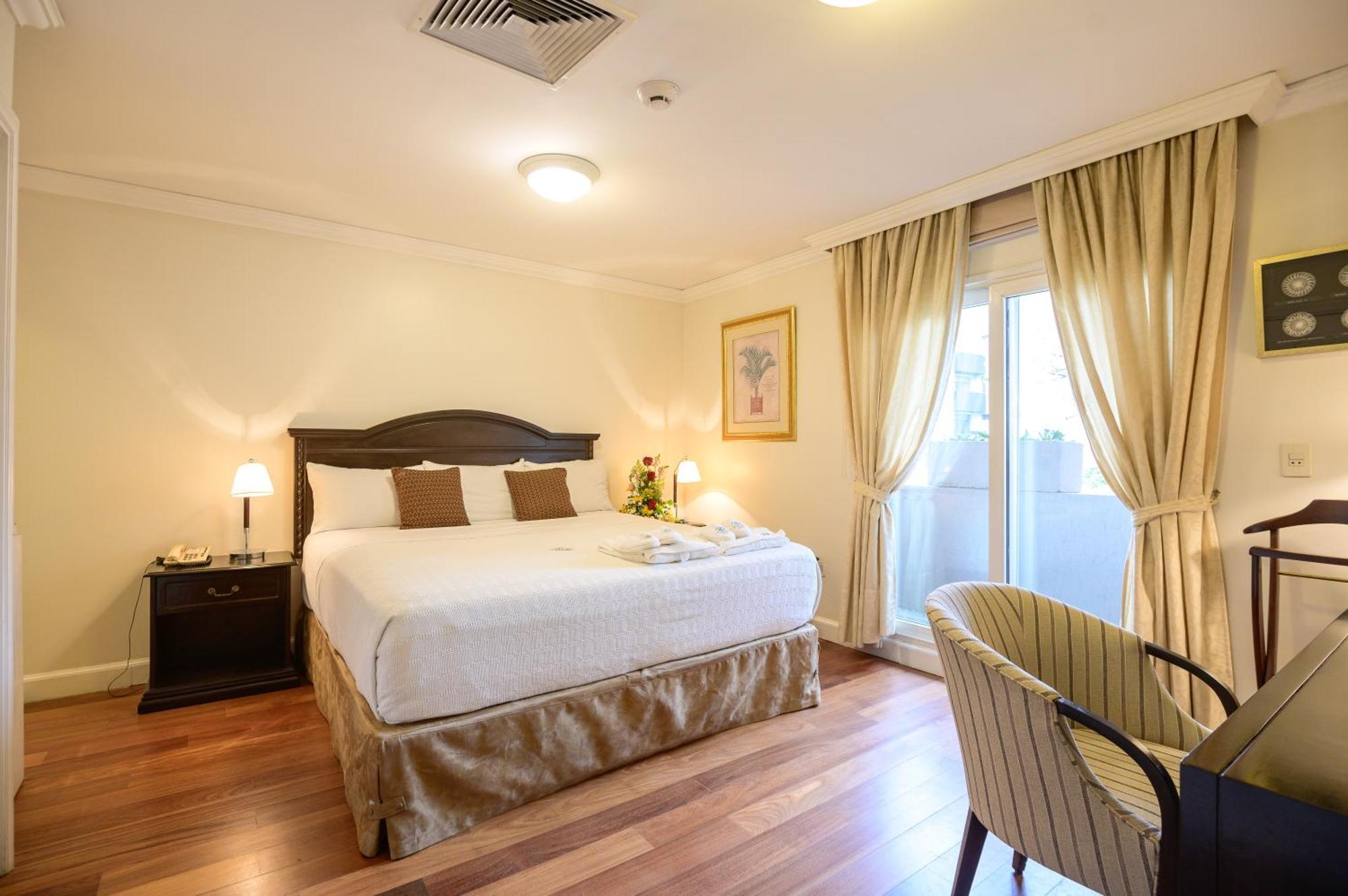 Junior Suite,1618279238:JPEG